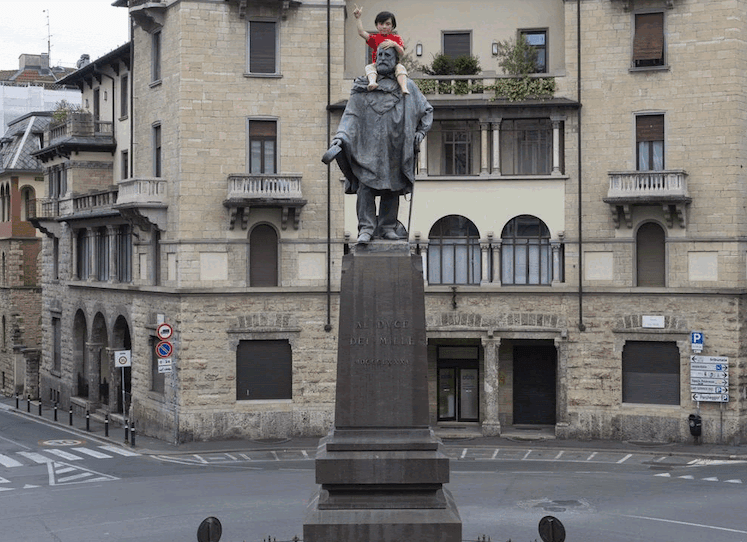 l'impronta inconfondibile di cattelan in stagioni